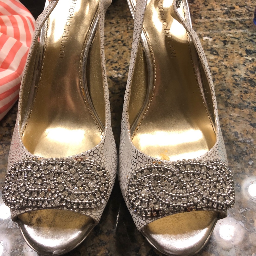 Antonio Melani slingback heels size 7
